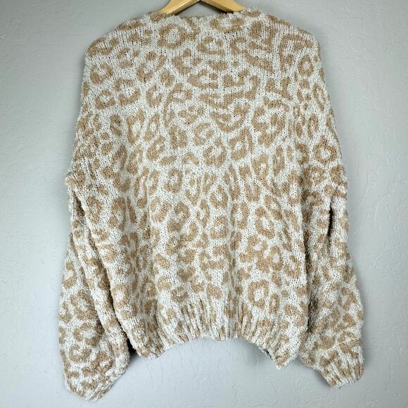 Saltwater Luxe Soft Short Eyelash Knit Sweater Sz Large Cheetah Cozy Lounge NWT - Picture 2 of 15